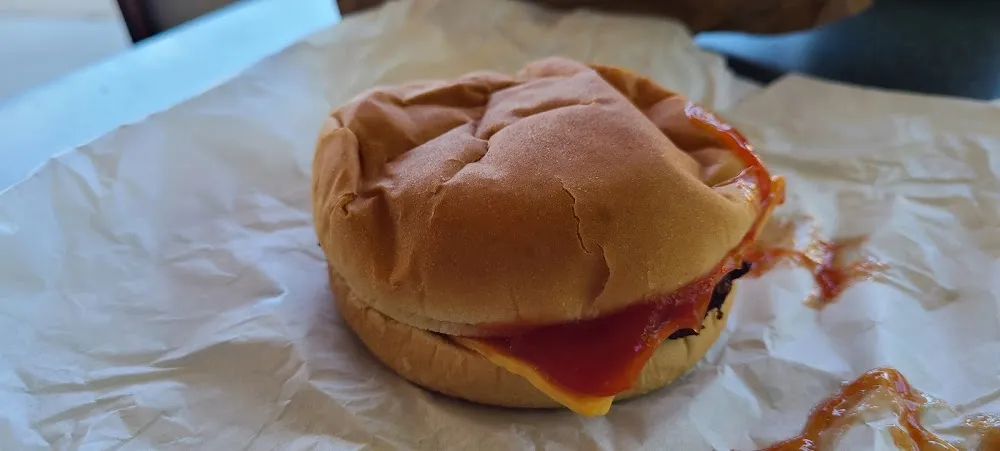 Cheeseburger with Ketchup